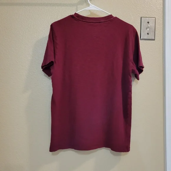 Aeropostale Men Burgundy short sleeve T Shirt Size Medium - Picture 3 of 6